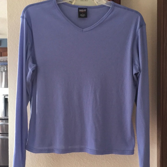 Patagonia capilene top - Picture 1 of 6
